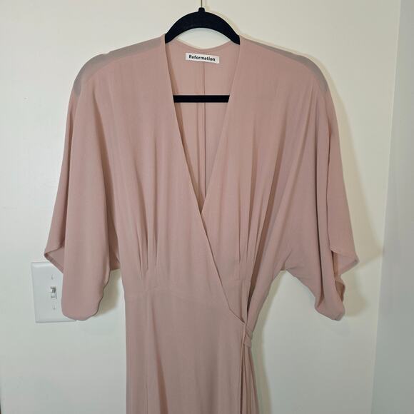 REFORMATION Winslow Wrap Maxi Dress Champagne Blush Tie Back Flowy Sz XL - Picture 3 of 13